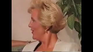 ���्रौढ 50 वर्षे सामूहिक चोदन ती बॉस हॉट खडबडीत महिला