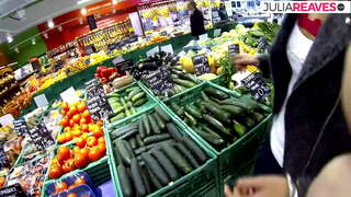 Anální sex v kuchyni poté, co dostal hot s potravinami