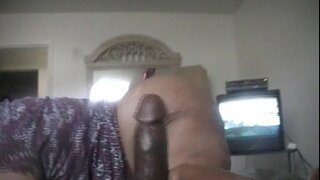 Толстушки Бетти сосет жана лижет мүчөсү, азырынча ал высохнет