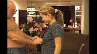 ���ይፋ &amp;amp; ቅድሚያ በቀዳሚ ግምገማዎች ላይ ያለው Stripdown Blowjob